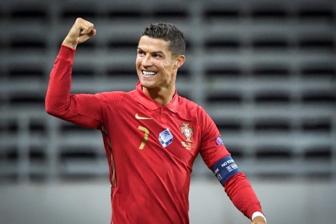 Cristiano Ronaldo holds the record for being the oldest player to score a hat-trick in a FIFA World Cup match
